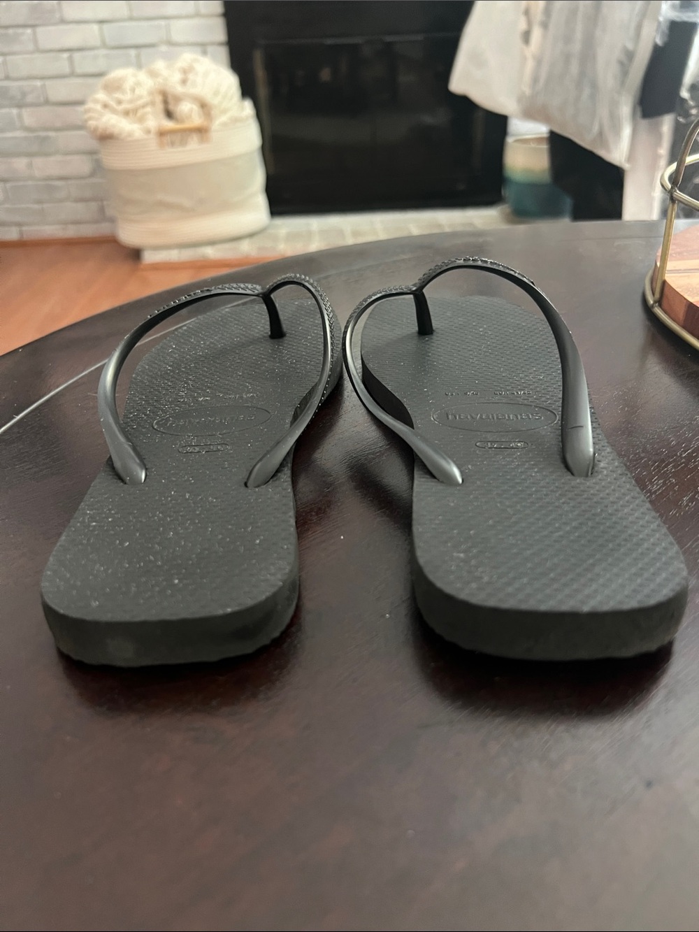 Havaianas Black Slim Flip Flops - Picture 3 of 4
